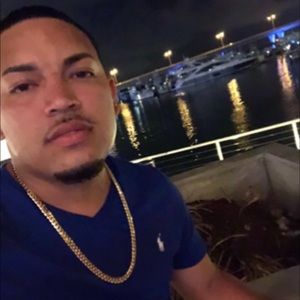 Meet your Posher, Roberto